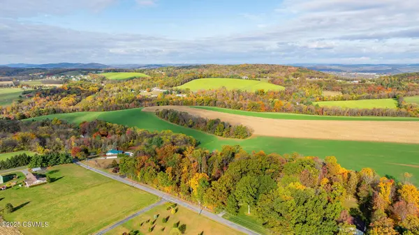 MOUNTAIN PINK RD, Bloomsburg, PA 17815