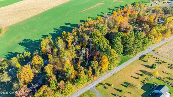 MOUNTAIN PINK RD, Bloomsburg, PA 17815