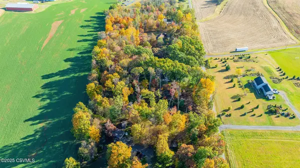 MOUNTAIN PINK RD, Bloomsburg, PA 17815