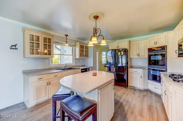 1482 N BENDERTOWN RD, Stillwater, PA 17878