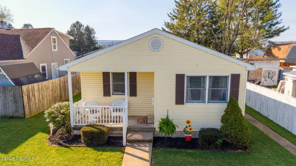 1902 FAIRVIEW AVE, Berwick, PA 18603