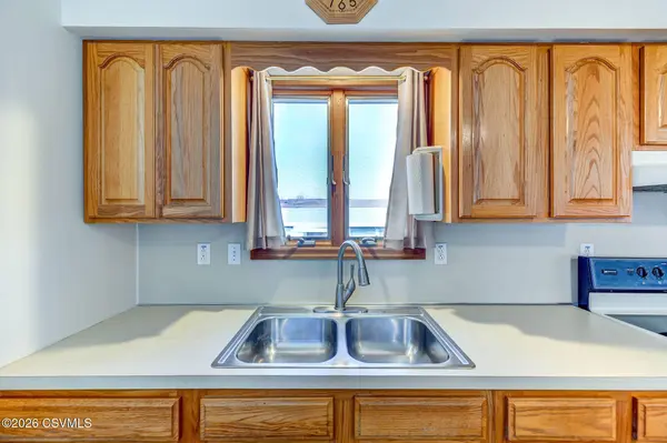 1902 FAIRVIEW AVE, Berwick, PA 18603