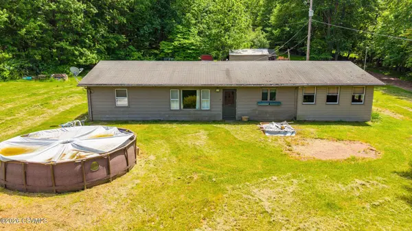 526A MOUNTAIN SHADOW LN, Bloomsburg, PA 17815