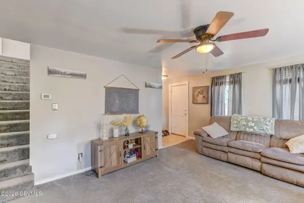 9 WASHINGTONVILLE RD, Bloomsburg, PA 17815