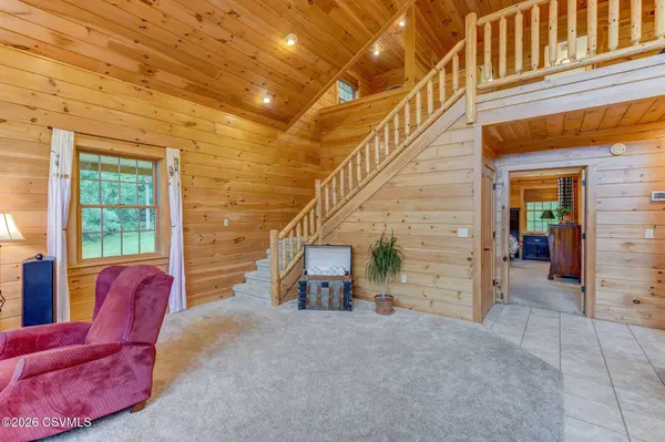 77 RIVER HILL DR, Bloomsburg, PA 17815