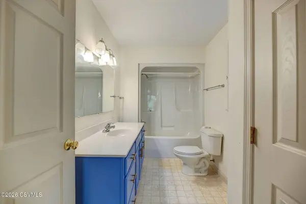 1314 SASSAFRAS ST, Bloomsburg, PA 17815