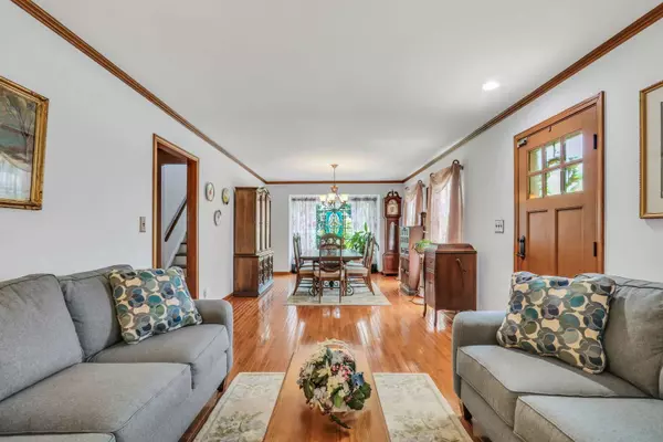 118 Harvey AVE, Grayslake, IL 60030