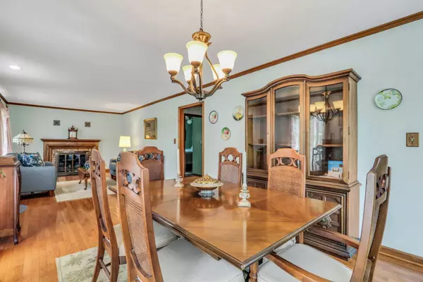 118 Harvey AVE, Grayslake, IL 60030