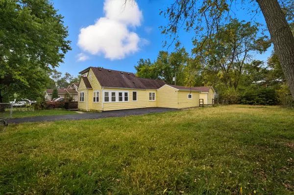 224 Bellevue DR, Round Lake Park, IL 60073