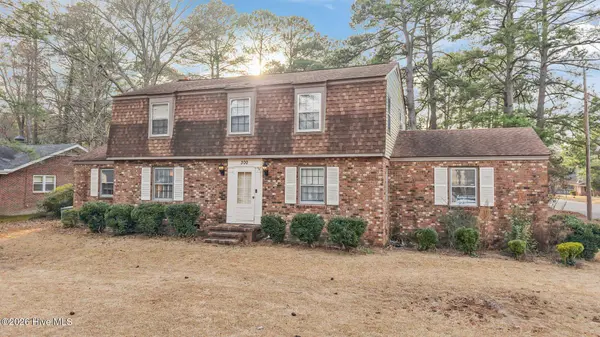 300 S Englewood DR, Rocky Mount, NC 27804
