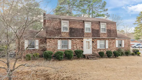 300 S Englewood DR, Rocky Mount, NC 27804