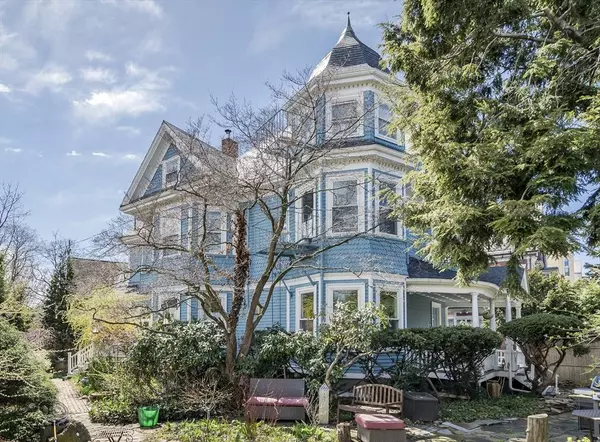 12 Rindge #1, Cambridge, MA 02140