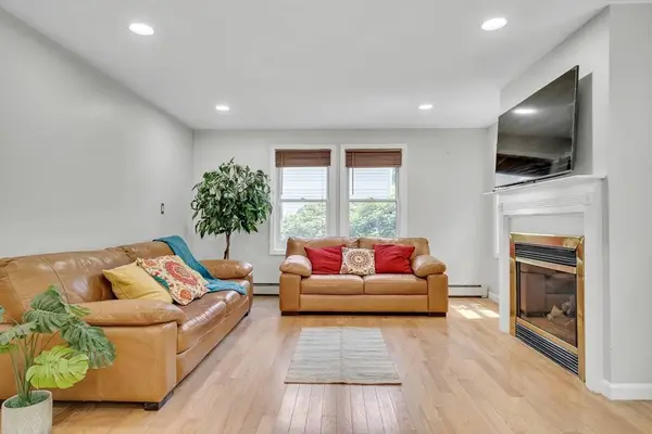 39 Hawthorne #39, Boston, MA 02119
