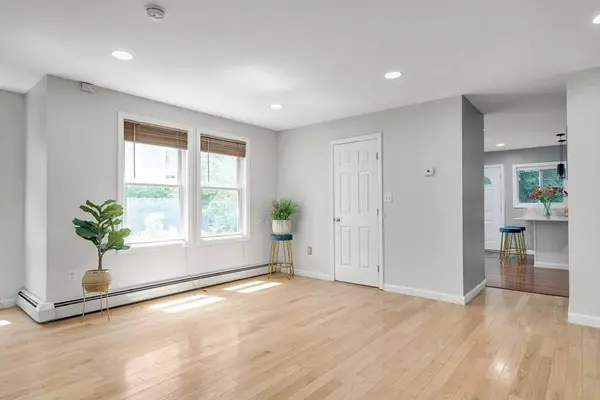 39 Hawthorne #39, Boston, MA 02119
