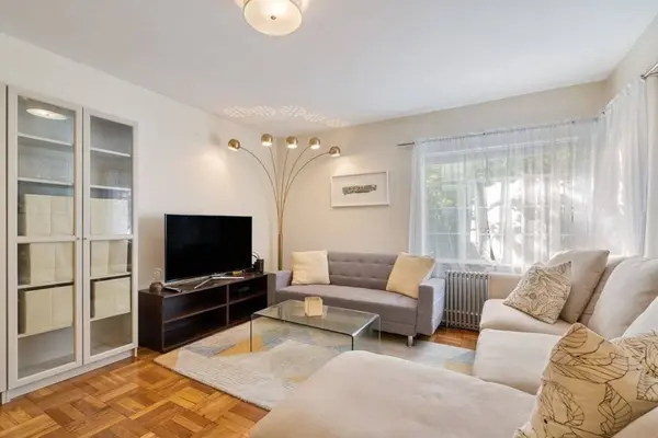 36 Highland #8, Cambridge, MA 02139