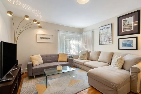 36 Highland #8, Cambridge, MA 02139