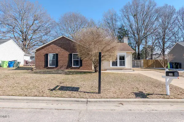 1916 Riverknoll Drive, Raleigh, NC 27610