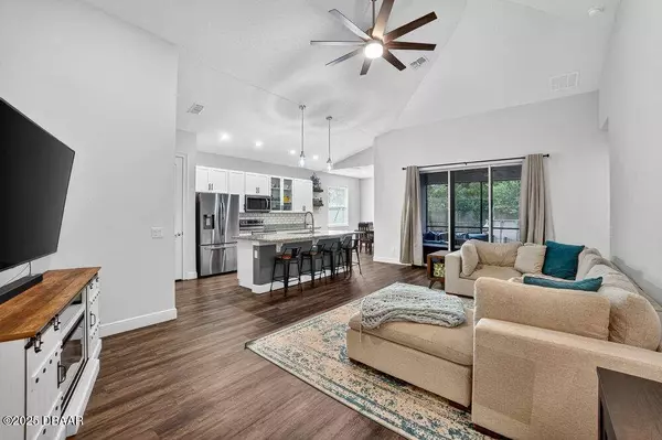 1630 East Pkwy, Deland, FL 32724