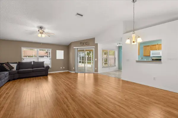 33 BANNERWOOD LN, Palm Coast, FL 32137
