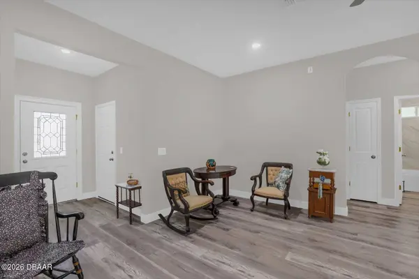 250 Virginia AVE, Deland, FL 32724