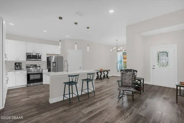 250 Virginia AVE, Deland, FL 32724