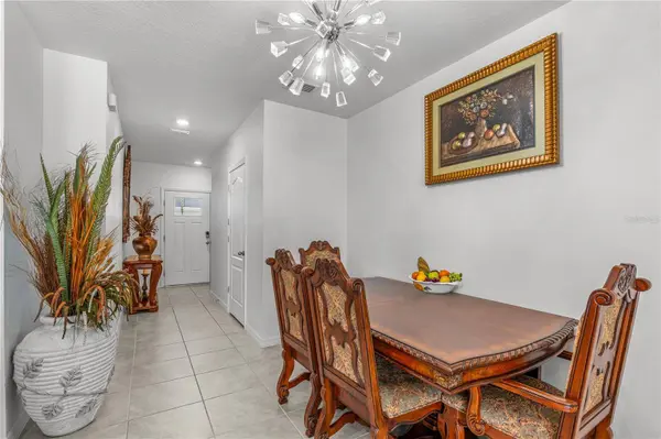 57 BELLA LAGO CIR, Port Orange, FL 32129