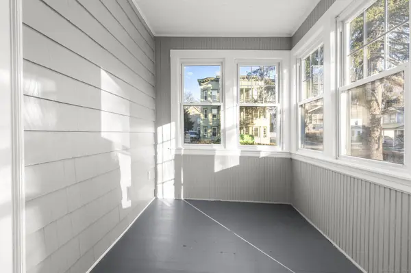 67 Bissell Street, Manchester, CT 06040