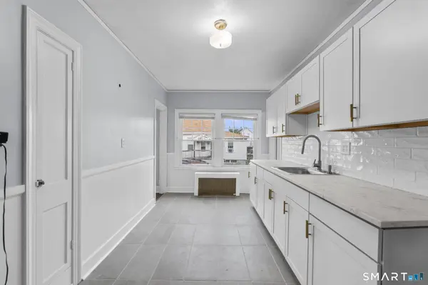 19 Moore Street #1N, Manchester, CT 06040