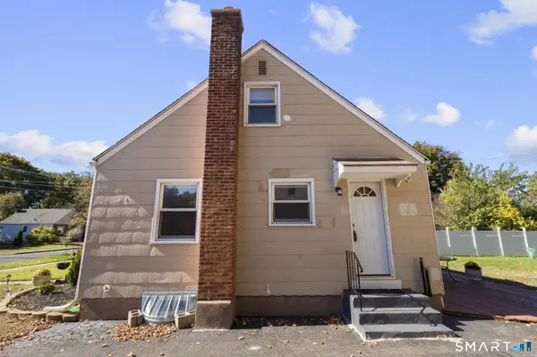 71 Linnmore Drive, Manchester, CT 06040