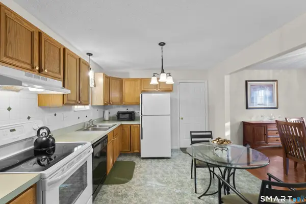 71 Northview Drive, Manchester, CT 06040