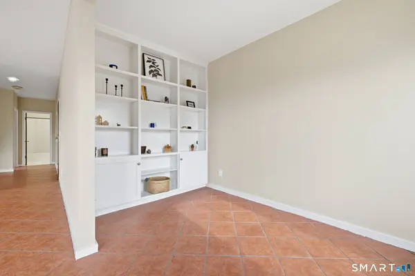 64-66 Congress Street #401, Hartford, CT 06114