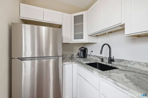 64-66 Congress Street #401, Hartford, CT 06114