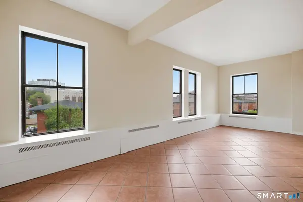 64-66 Congress Street #401, Hartford, CT 06114