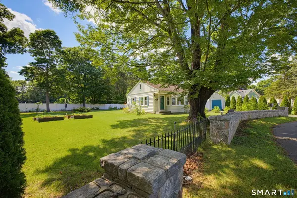 19 Burton Avenue, Norwich, CT 06360