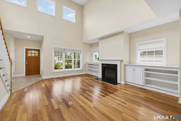 902 Dzen Way #902, South Windsor, CT 06074