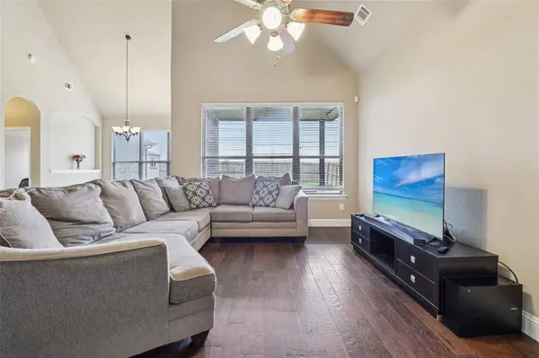 818 Cauble Drive, Fate, TX 75087