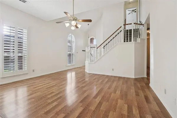 3017 Eagles Nest Drive, Bedford, TX 76021