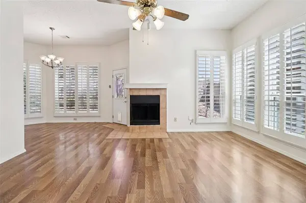 3017 Eagles Nest Drive, Bedford, TX 76021