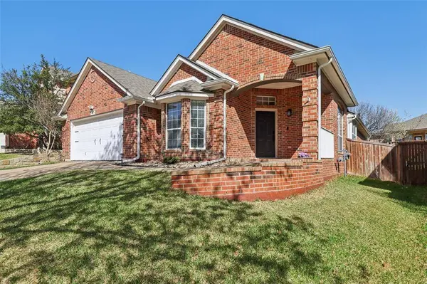 3509 Amador Drive, Fort Worth, TX 76244