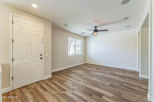 1717 E JOSEPH Way, Gilbert, AZ 85295