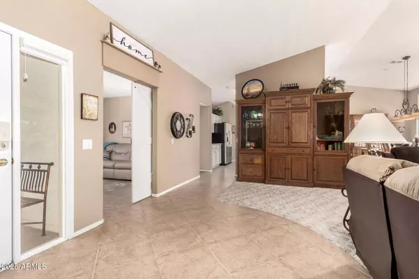 1621 E FIRESTONE Drive, Chandler, AZ 85249