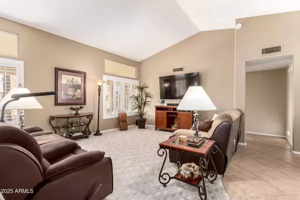 1621 E FIRESTONE Drive, Chandler, AZ 85249