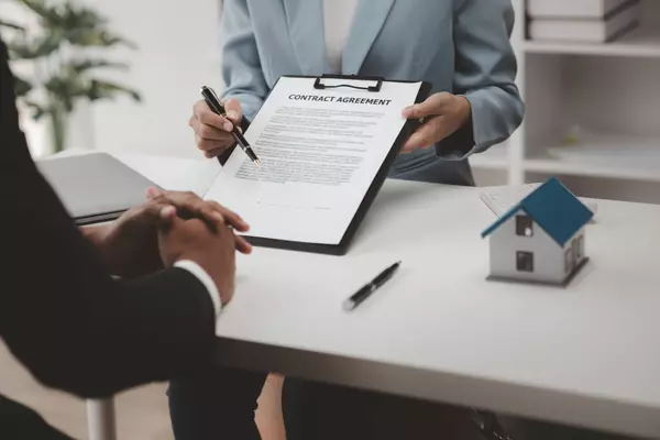 How Long Does It Really Take to Close on a Home in Orlando?