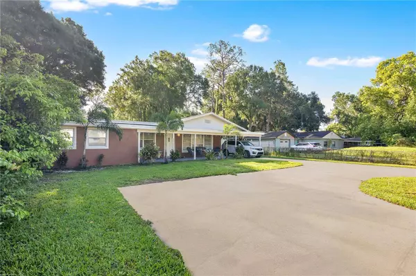 9727 BEAR LAKE RD, Apopka, FL 32703