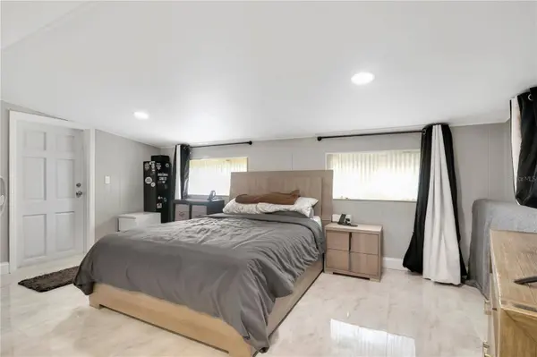 9727 BEAR LAKE RD, Apopka, FL 32703