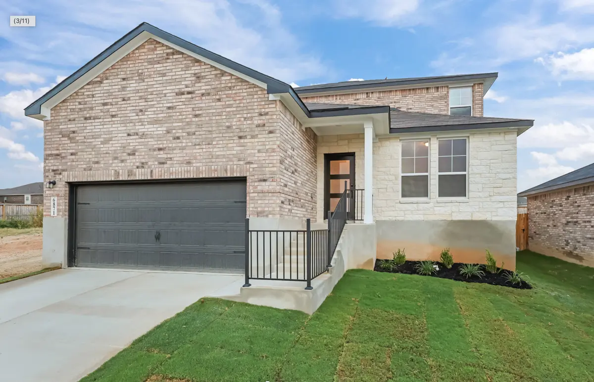 6871 Comanche Cave, San Antonio, TX 78233-3035