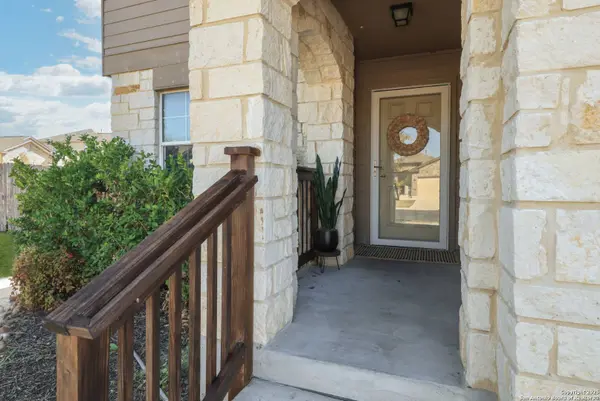 742 Halogen Way, San Antonio, TX 78221