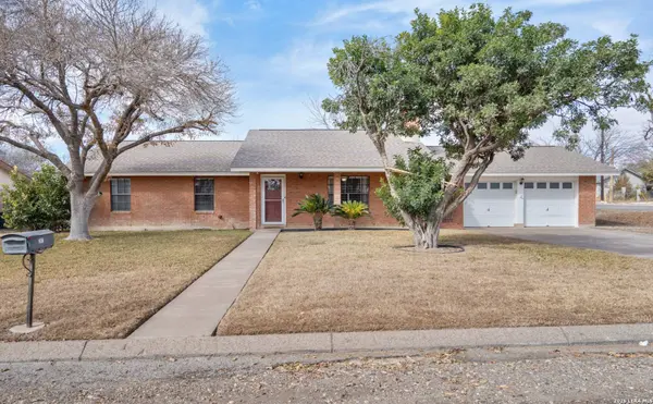 201 Peacepipe, Del Rio, TX 78840