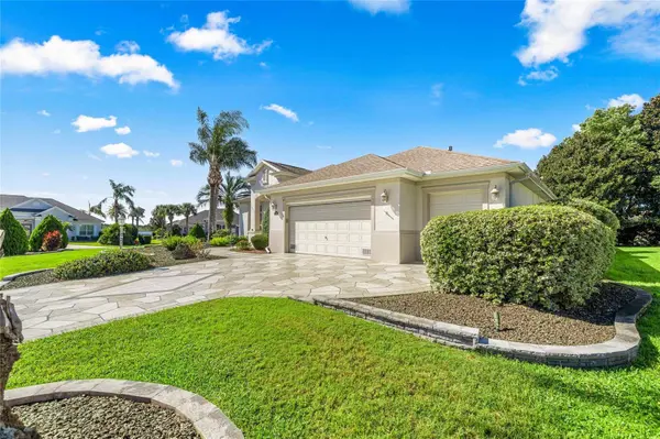 1126 MIONA SHORES DR, The Villages, FL 32162
