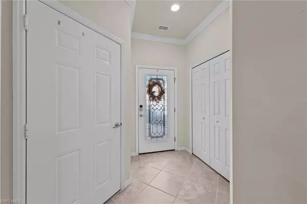 10222 Via Colomba CIR, Fort Myers, FL 33966